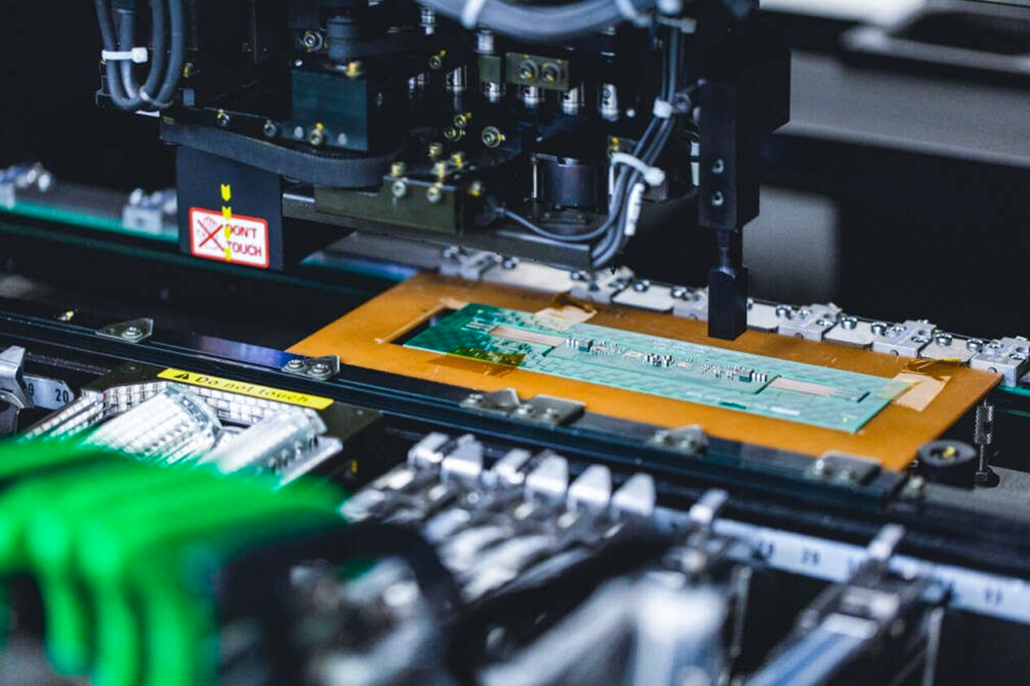 Galex X720 High-Pressure Blower: Empowering World-Leading PCB Production Lines with Efficient, Energy-Saving, and Interference-Free Operation(图1) Galex X720 High-Pressure Blower: Empowering World-Leading PCB Production Lines with Efficient, Energy-Saving, and Interference-Free Operation(图1)